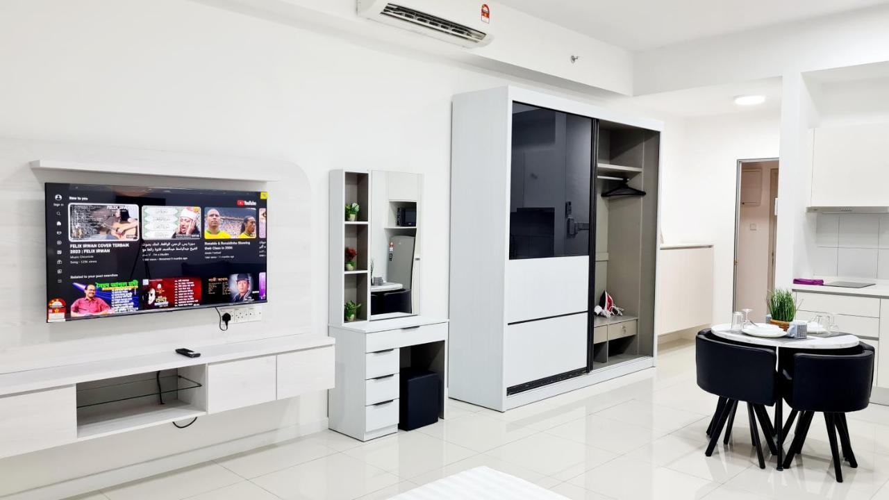 Chambers Serviced Suites Klcc By Cozy Stay Куала-Лумпур Екстер'єр фото